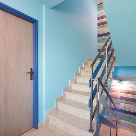 Rooms & Studio Apartments By The Way Baska  Bagian luar foto
